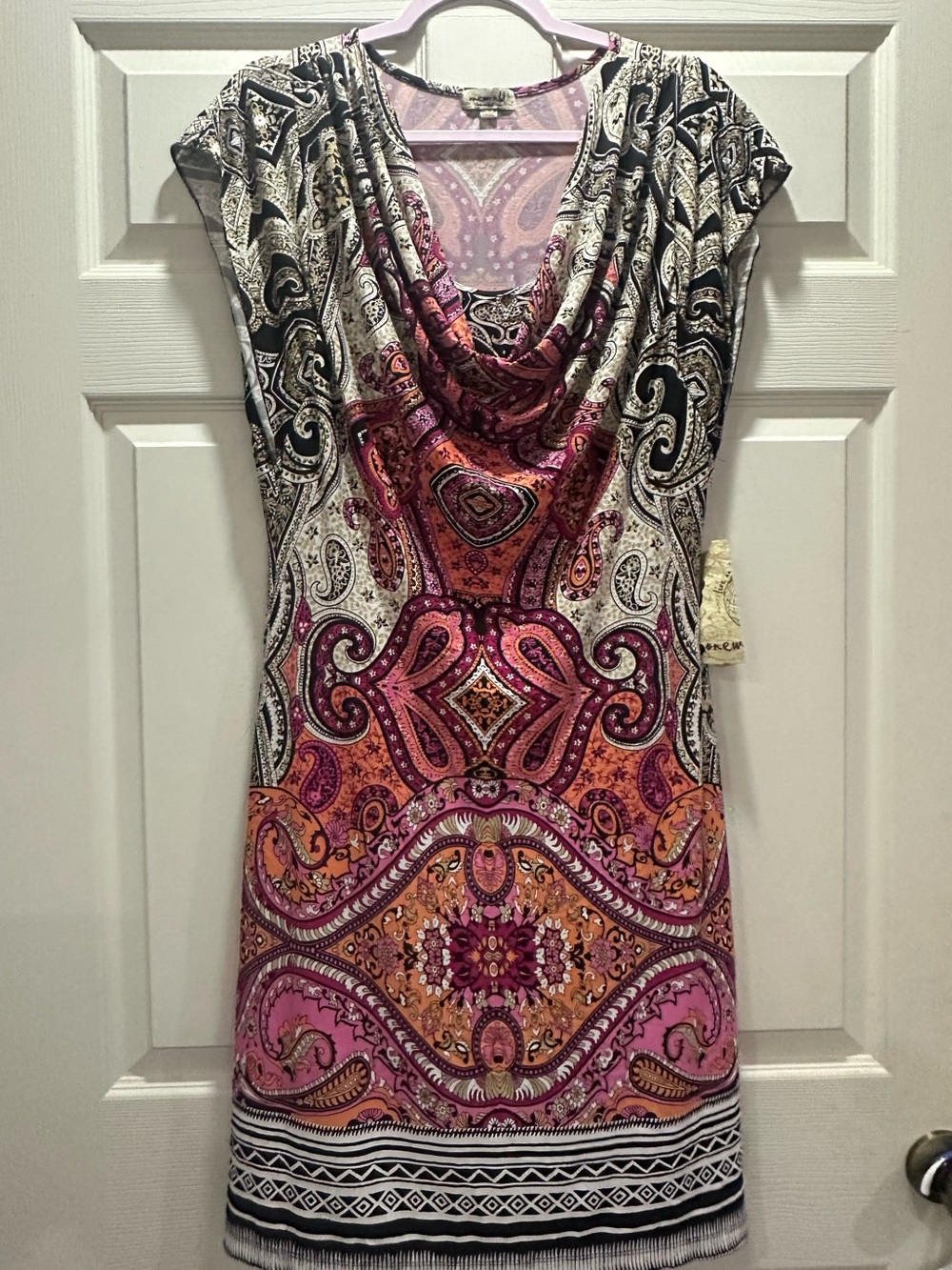 New World Paisley Print Top in Pink, Peach & Black